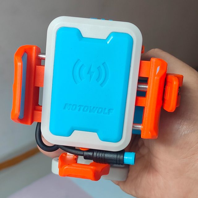 Modo Wolf Wireless Charging Mobile Phone Holder New Motorcycle Navigation Mount Electric Vehicle Universal Shock Absorption Quick Access