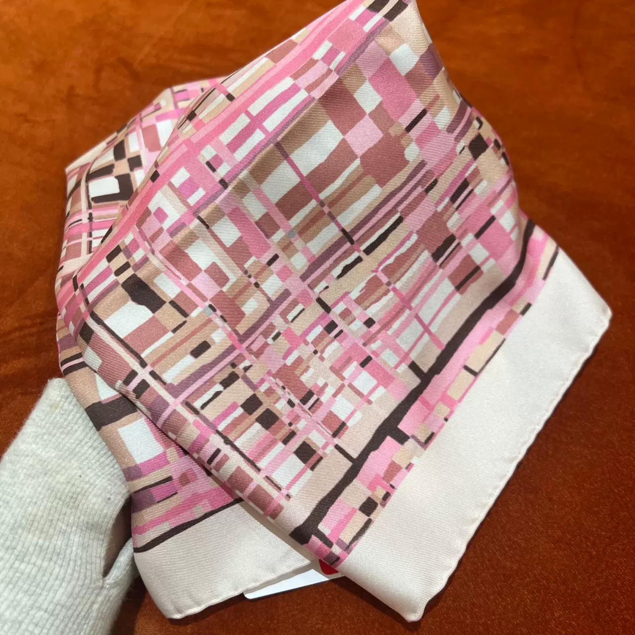 菲拉格慕多款拼色围巾丝巾美国直邮不退不换