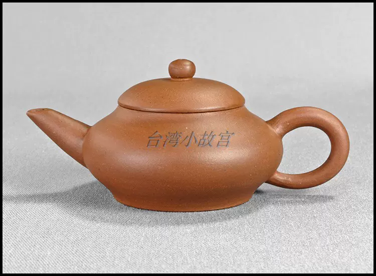 清代茶壺 清代紫砂小品茶壺全手工紫泥民國押花款海外迴流古代名家