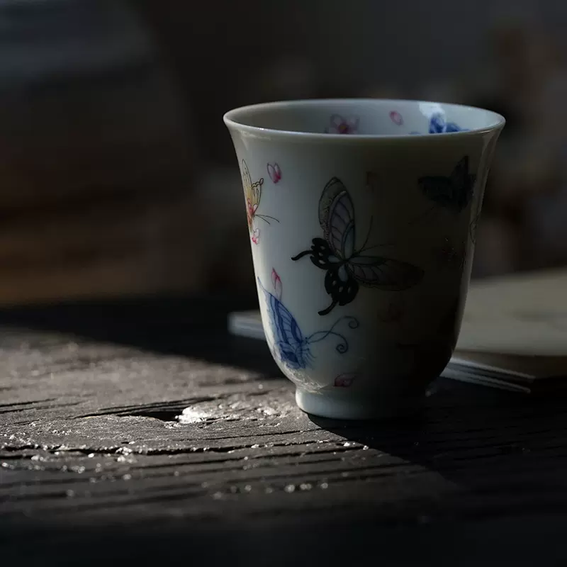 景徳鎮 青花花卉蝶杯 主人杯 品茶杯 湯呑み 茶器 楽天市場】【愛着を感じる・儒士】透かし彫り蛍手 盃 湯飲み