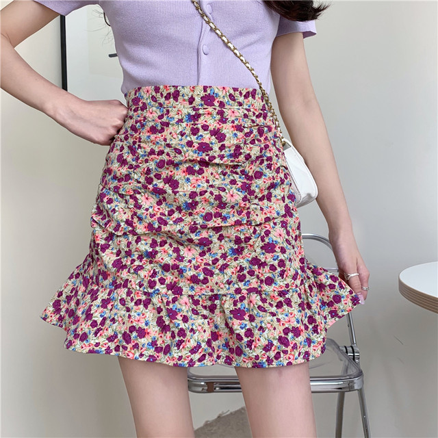 Pear-shaped floral skirt for women in summer large size high-waisted ruffled short skirt covering hips to make them look slim fish tail hip-covering skirt