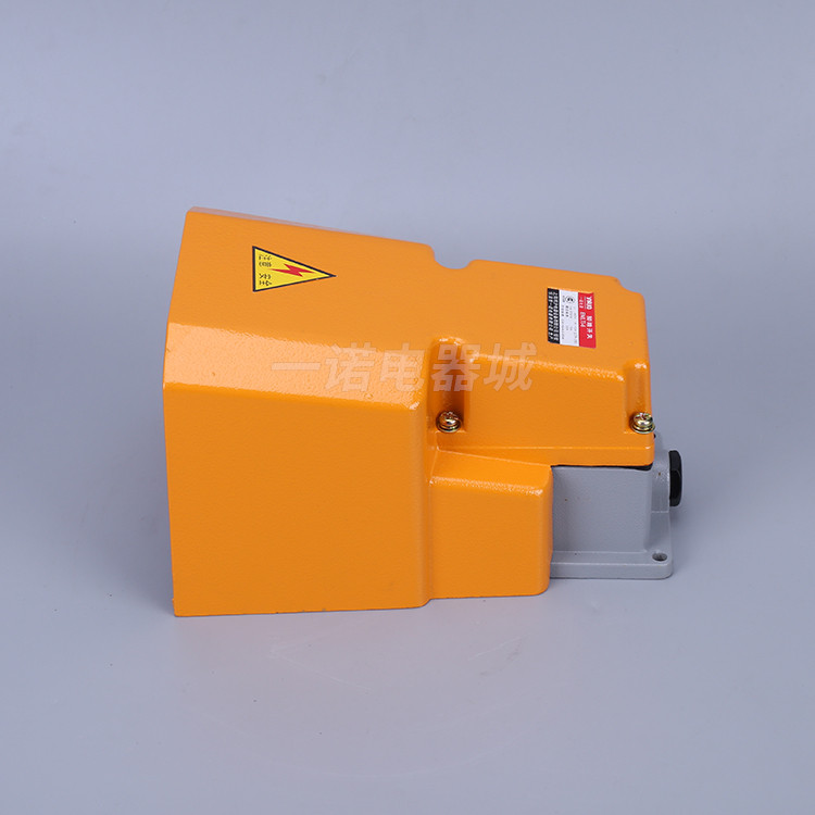 Industrie-Fußschalter – Aluminiumgehäuse, IP62, 10 A, 1Ö/1S, Moment-Taster, Rutschfest, Für Maschinen, Bohrer & Schleifer