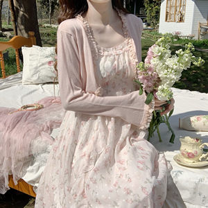 
[Dear YN] Gentle and versatile lace flared sleeve short cardigan spring and summer thin top vest short jacket