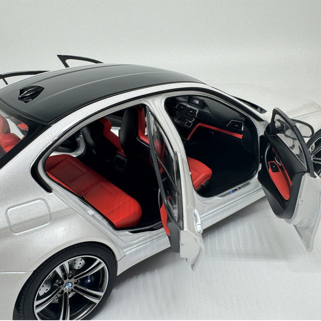 NOREV 1:18 BMW M3 F80 Abu Dhabi Blue Pearl White Red Interior Alloy Car ...