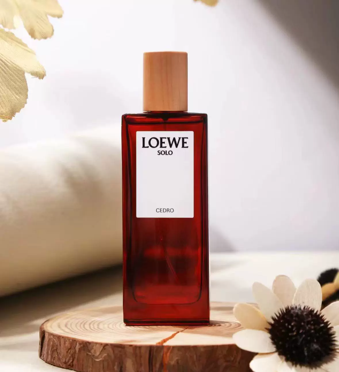 超划算！！！Loewe 罗意威香水雪松/光之缪斯/独奏宣言50/100ml-Taobao