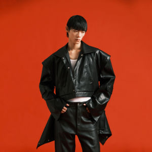 
KADAKADA oversized wide shoulders retro thickened detachable length and short two-wear independent design men and women's same leather jacket