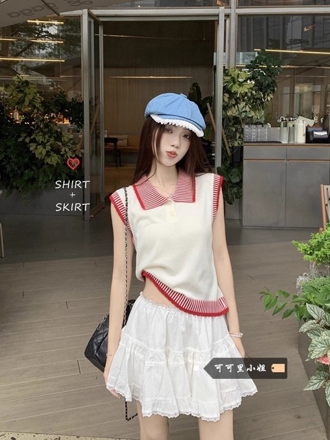 Sweet red striped polo collar sweater female summer design sense niche thin sleeveless slim short top