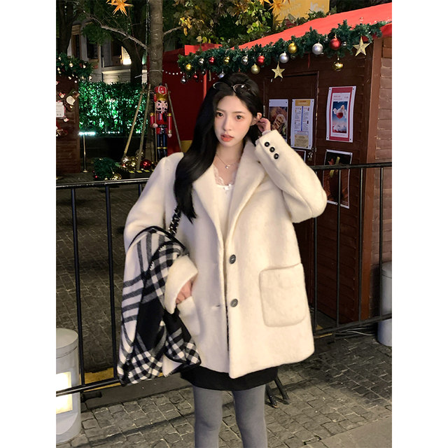 Adan white wool suit collar jacket for winter new style thickened Korean loose wool short coat for women
