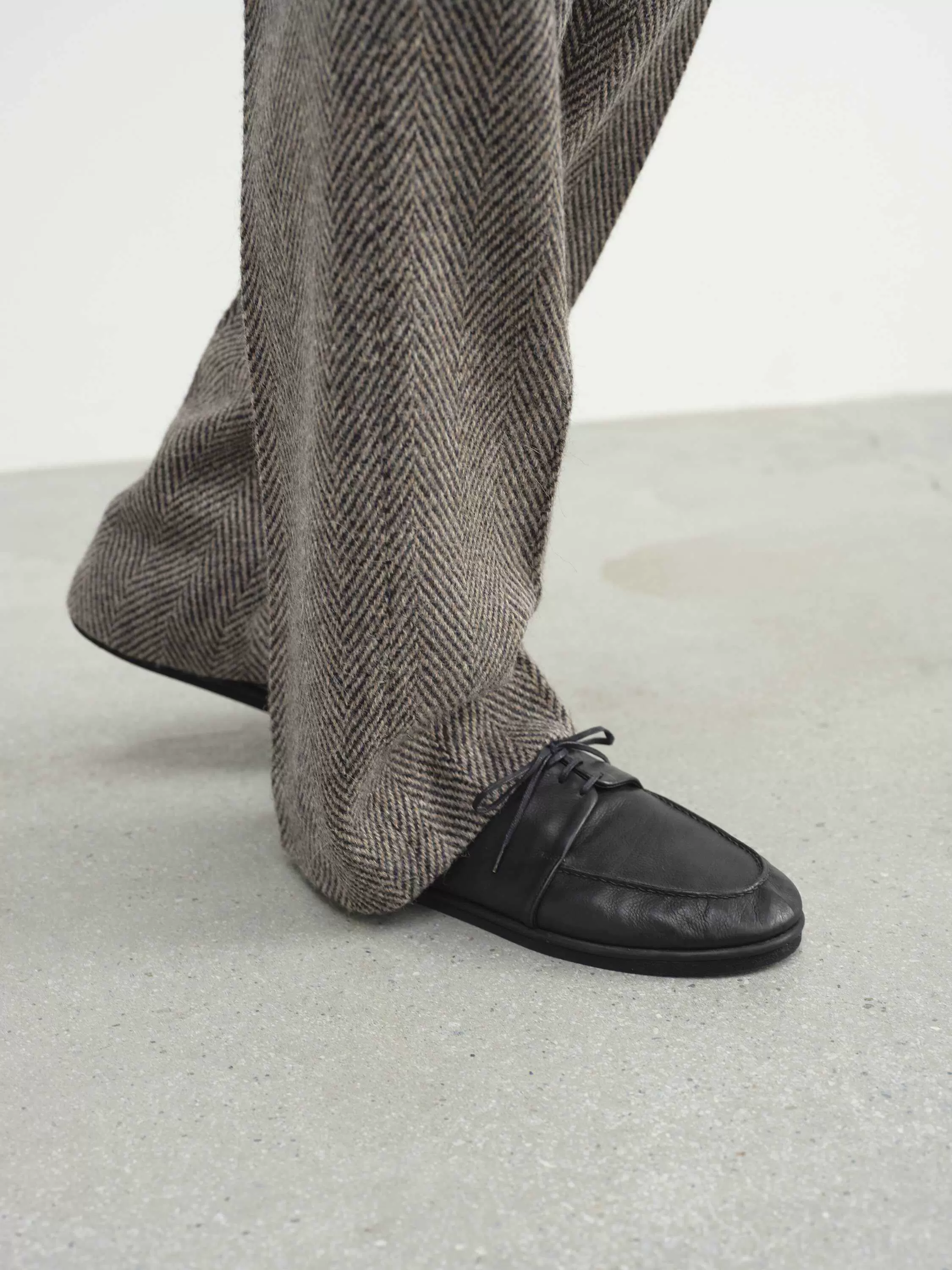 靴 AURALEE 25SS SOFT LEATHER LOAFERS 27cm Soft Leather Loafer in Black