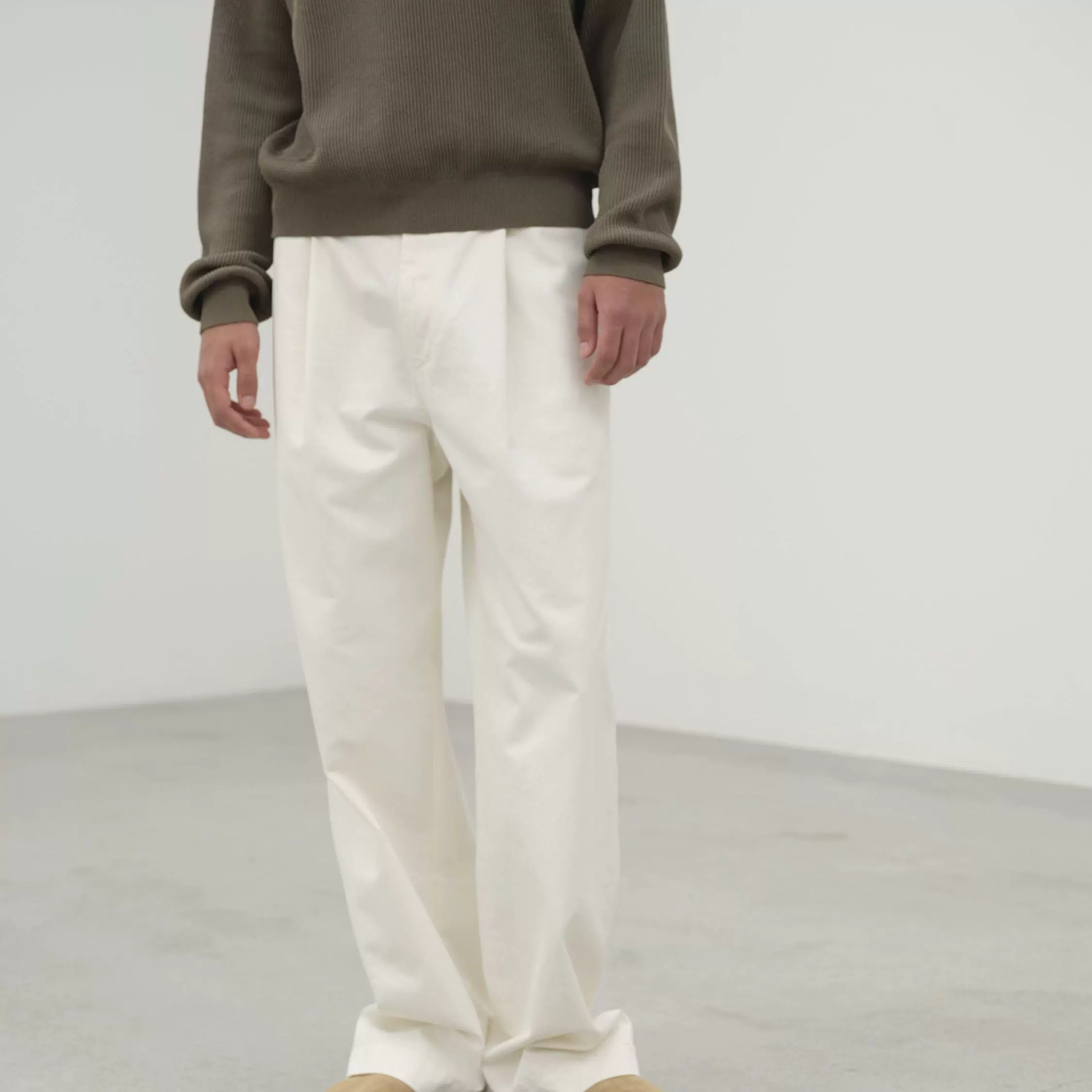 AURALEE25ssSuperFine TropicalWool Slacks