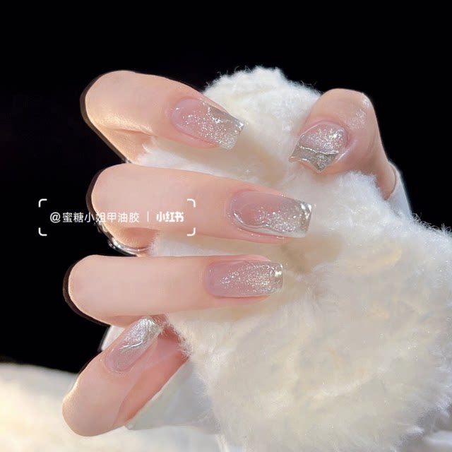 Future Galaxy American Sweetheart Ice-Cracked Handmade Nail Art with Diamonds and Sparkling Simple Wearable Nails