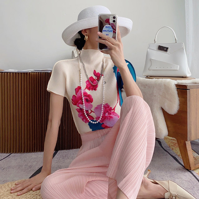 Summer New Sanzhai New Simple Half High Neck Slim Fit T-shirt Women's Versatile Small Top Vest