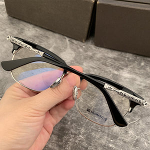 
New glasses frame, pure titanium, ultra-light silver, personalized, trendy, retro eyebrow frame, flat glasses frame for men and women with myopia
