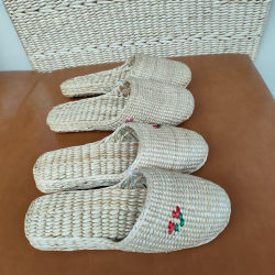 Handmade straw comfortable style home shoes