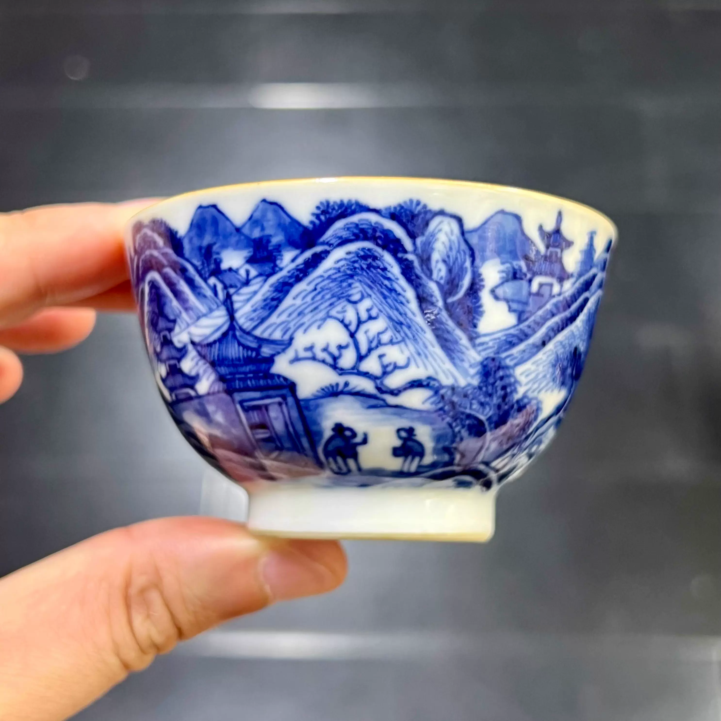 清乾隆精品青花描金山水人物亭台楼阁纹花口杯古董古玩古瓷收藏