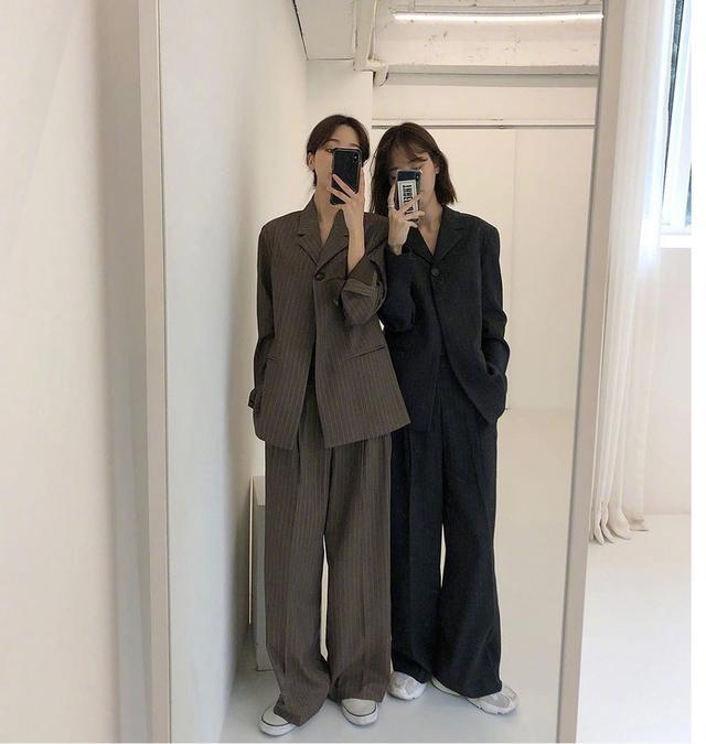 女人到了三、四十岁这样穿,简约干练时尚