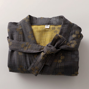 Retro plaid pajamas for men, pure cotton yarn, 7-quarter sleeves, medium and long all-in-one home clothes, cardigan bathrobes, Chinese style Hanfu robes