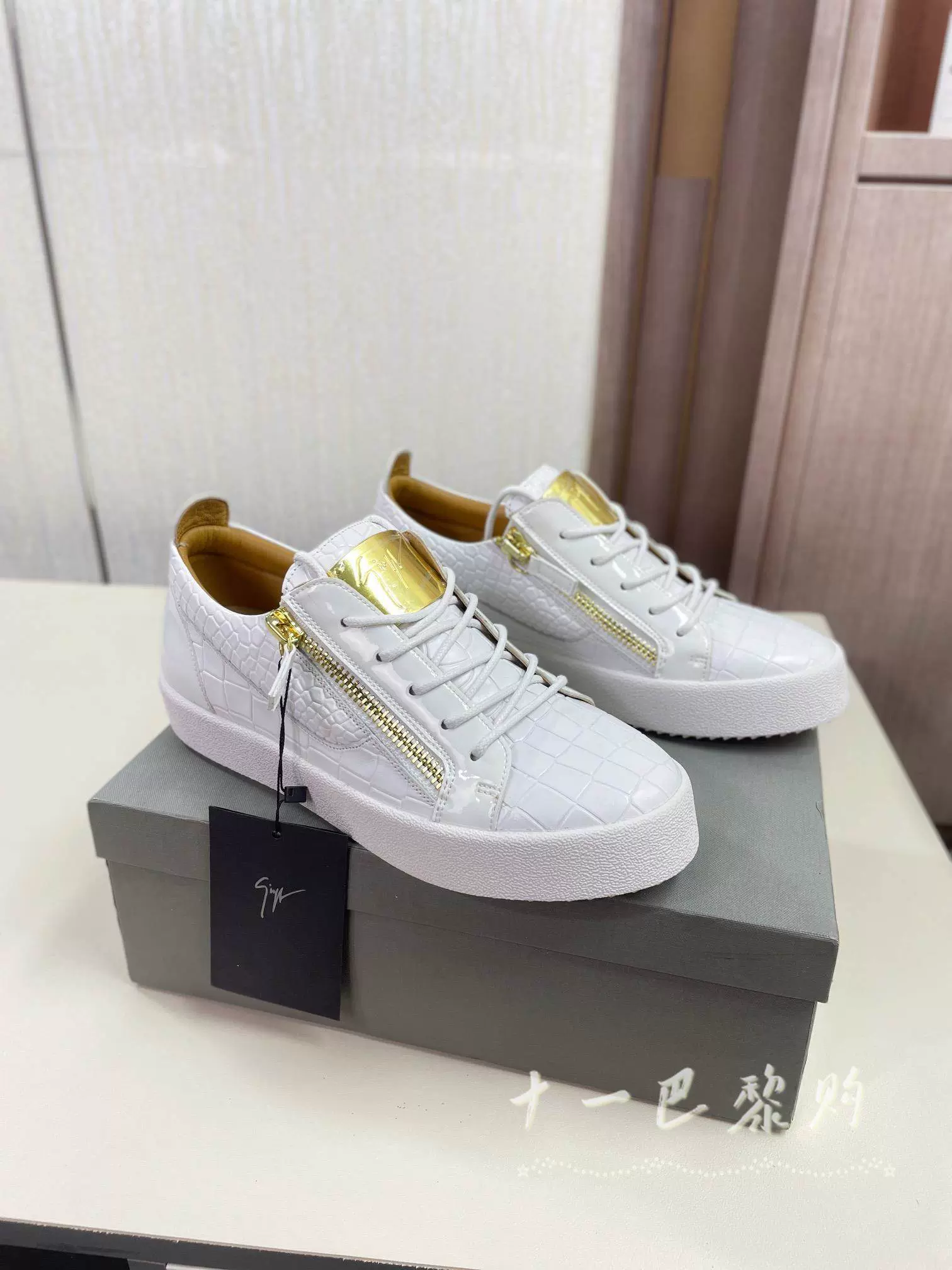 代购Giuseppe Zanotti/GZ 23鳄鱼纹系带板鞋男士拉链厚底小白鞋-Taobao