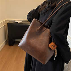 Original Design High-End Vintage Bag for Women 2026 New Model for Class and Work Shoulder Underarm Bag Bucket Tote Bag