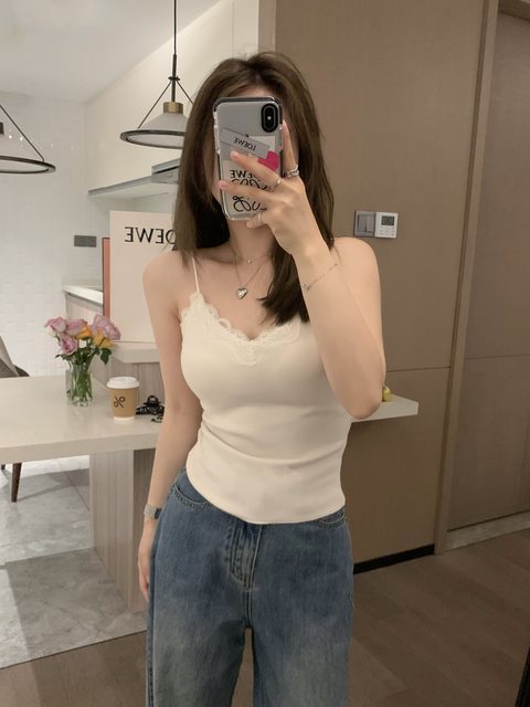 Veee jue beautiful and sweet inner wear, gentle and pure lace suspender chest pad integrated with Bar versatile slimming vest