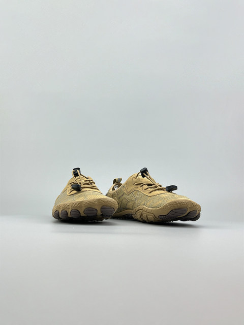 Shoes Less Rope Foreign trade indoor large size men and women light fitness silent ...