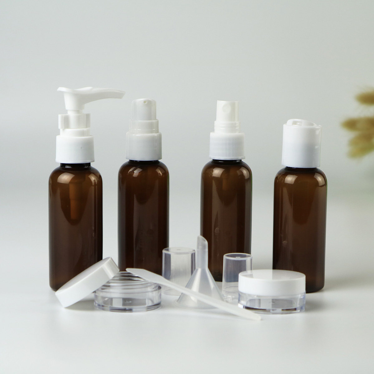 10 Bottiglie Da Viaggio 100ml - Contenitori Per Shampoo, Balsamo, Lozioni - Trasparenti E Antiperdita - Foto 5