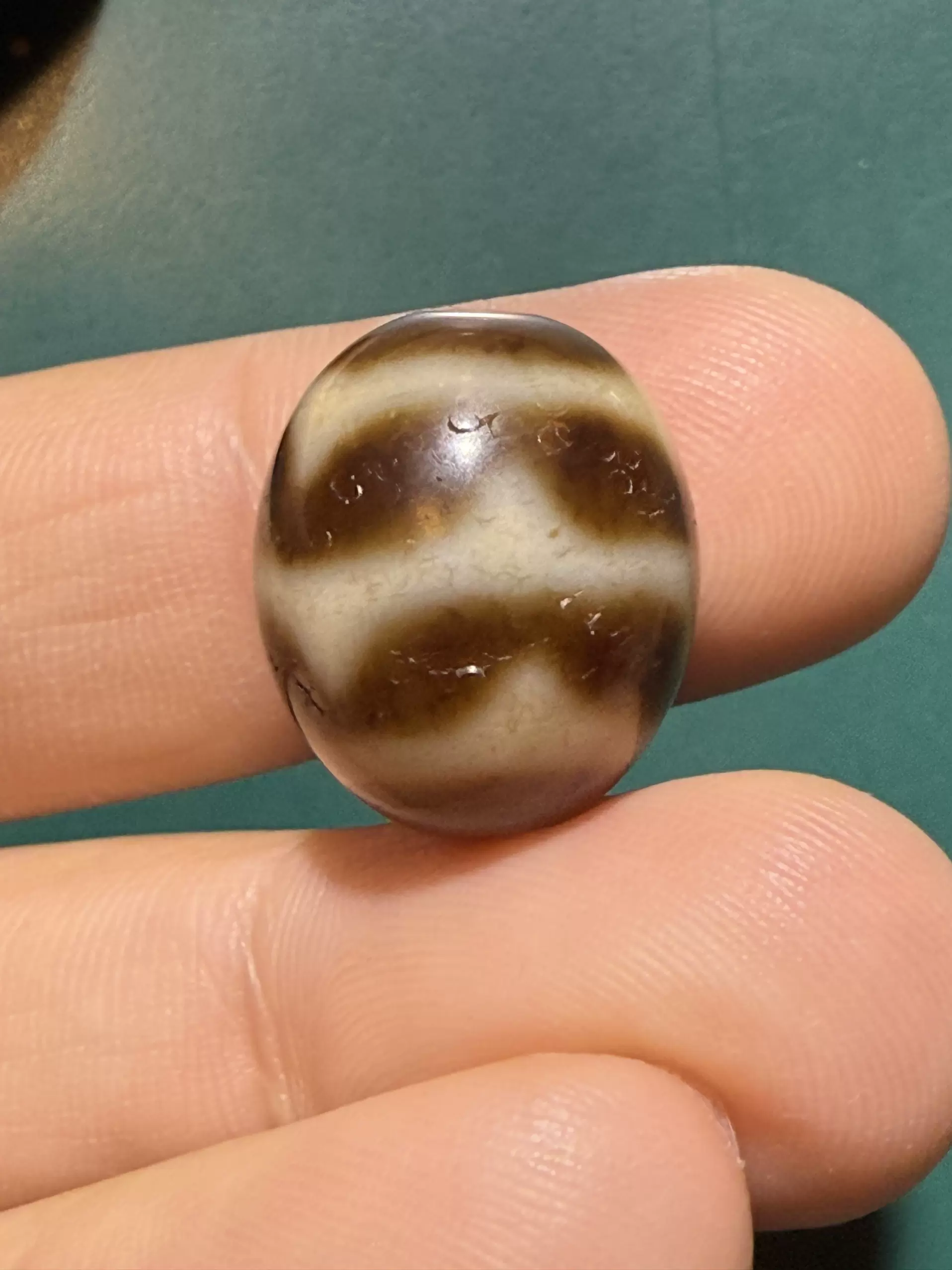 臺灣上肯天珠一代臺灣至純上肯5A牙黃折線九眼白化頁巖瑪瑙項鏈