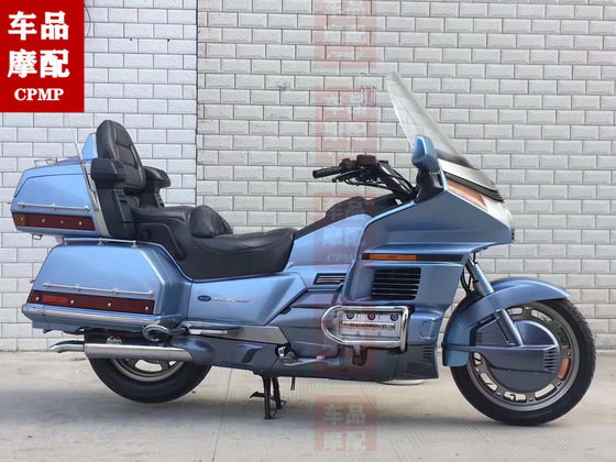 
Gold Wing 1500 GL1500 F6C gearbox, drive shaft, exhaust, rear flat fork, rear tail rack, saddlebag bracket