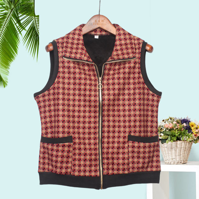 Middle -aged and elderly women's vest new mothers wear vest thin velvet grandma autumn clothing plaid jackets Old people clothes hurried shoulders

