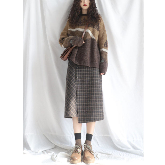 Large size skirt fairy-looking women's sweet 2025 new autumn and winter slim brown plaid high-waisted A-line skirt mid-length