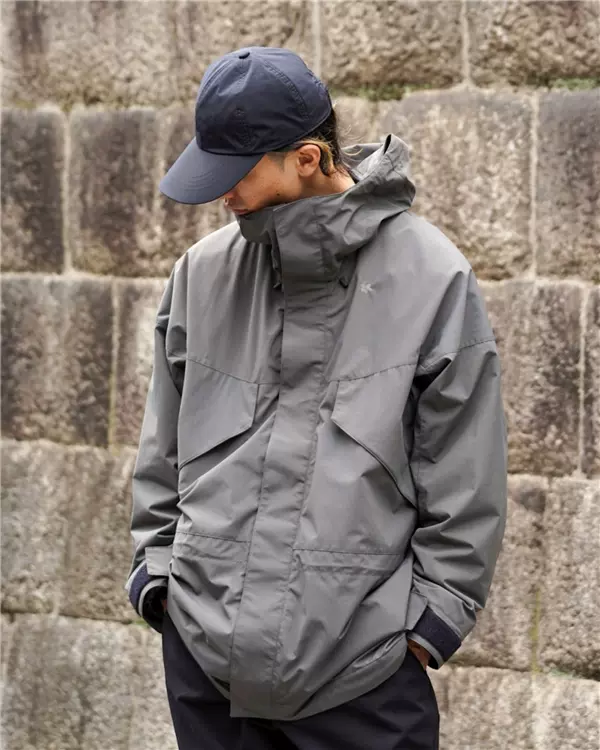 ゴールドウィン　３-WAY アクト ミドル ジャケット(ユニセックス) ゴールドウィン 3-WAY アクト ミドル ジャケット(ユニセックス