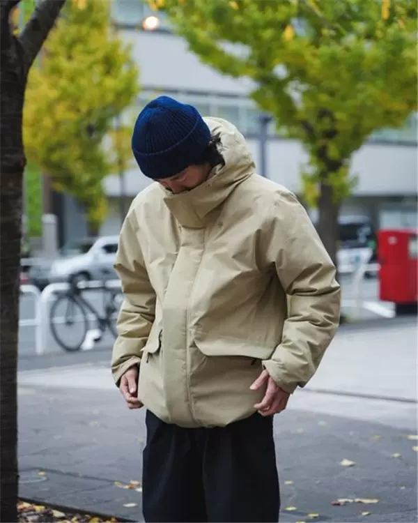 东京户外GOLDWIN GORE-TEX Hooded 光电子羽绒夹克22AW-Taobao