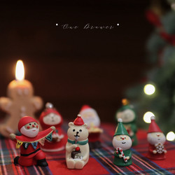 Cute Japanese-Style Miscellaneous Goods Santa Claus Cat Resin Mini Scene Ornament Desktop Decoration New Year Gift