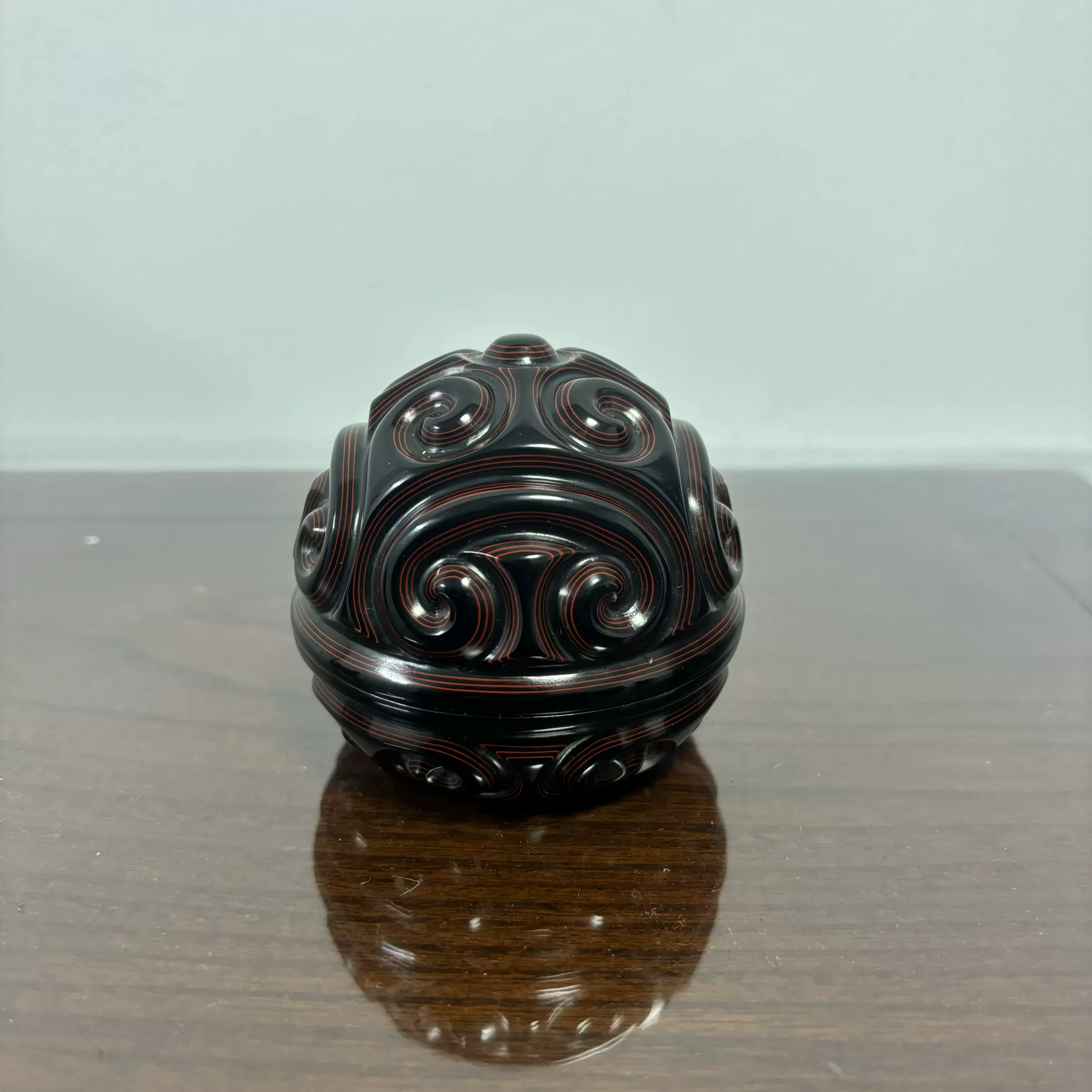 雕漆漆器剔犀剔红捧盒糖果盒明清皇宫食盒纯手工天然大漆雕刻非遗