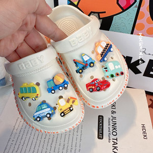 
Children's car slippers boys engineering car car hole shoes handsome summer outdoor wear fashionable kids men men