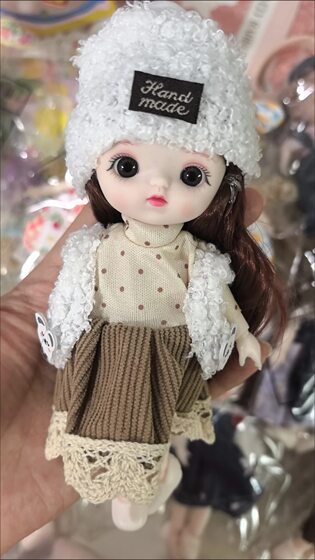 
15-16 cm doll