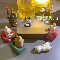 Japanese-Style Zakk Animal Bar Resin Figurines Bartender Cat Mini Resin Scene Cartoon Desktop Decoration