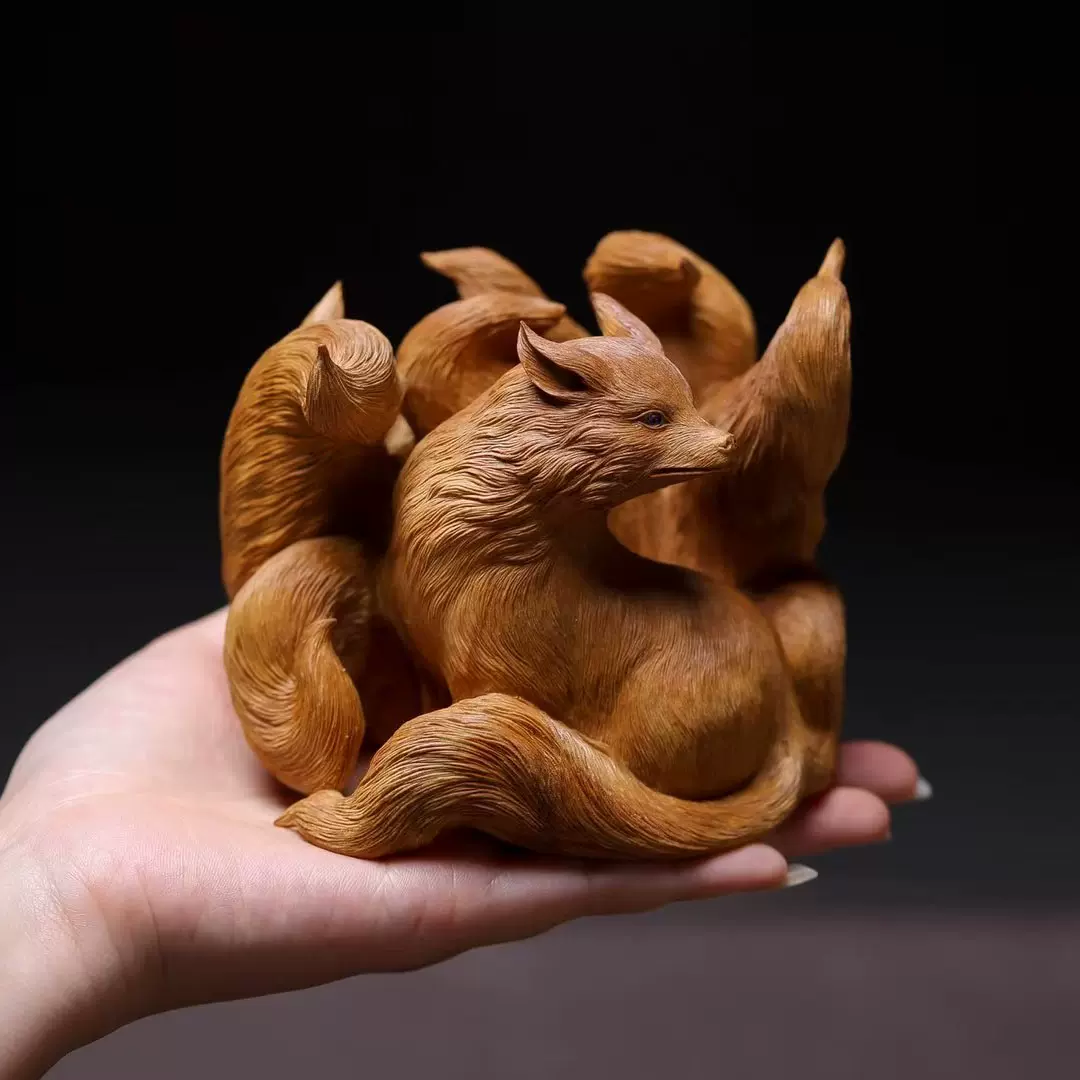 印度老山檀香木雕九尾狐摆件纯手工雕刻木制工艺品