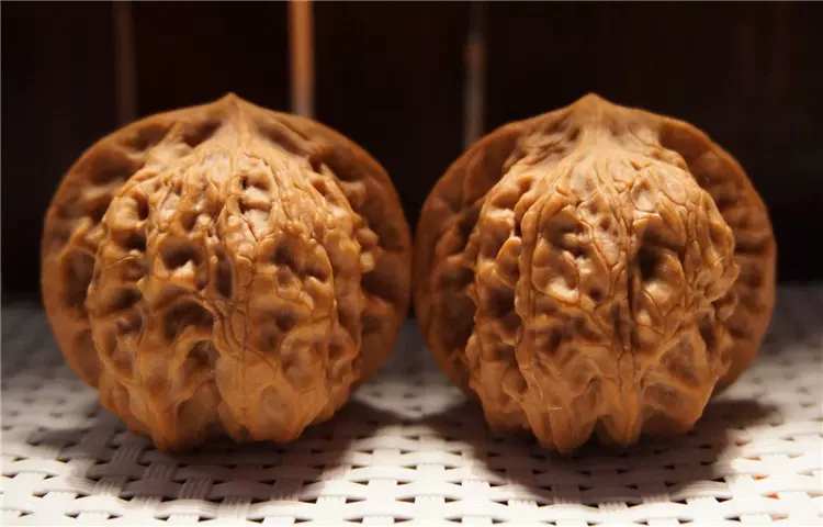 收藏级门墩核桃 文玩