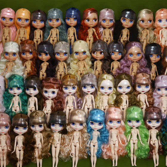 
ICY DBS little rag doll original makeup white skin sunburned skin frosted face with eyebrows but no eyebrows 19 joints naked baby 30 cm