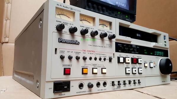 Panasonic AG-7750 S-VHSビデオレコーダー 中古 パナソニック