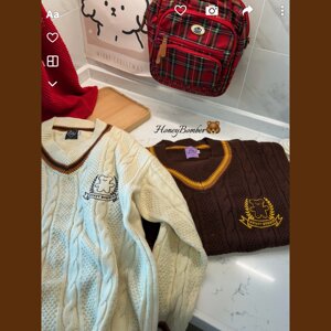 
Brown Bear V-neck Pullover Knitted Sweater Women's Autumn and Winter Inner and Outerwear Autumn and Winter Small Lazy Sweater Top