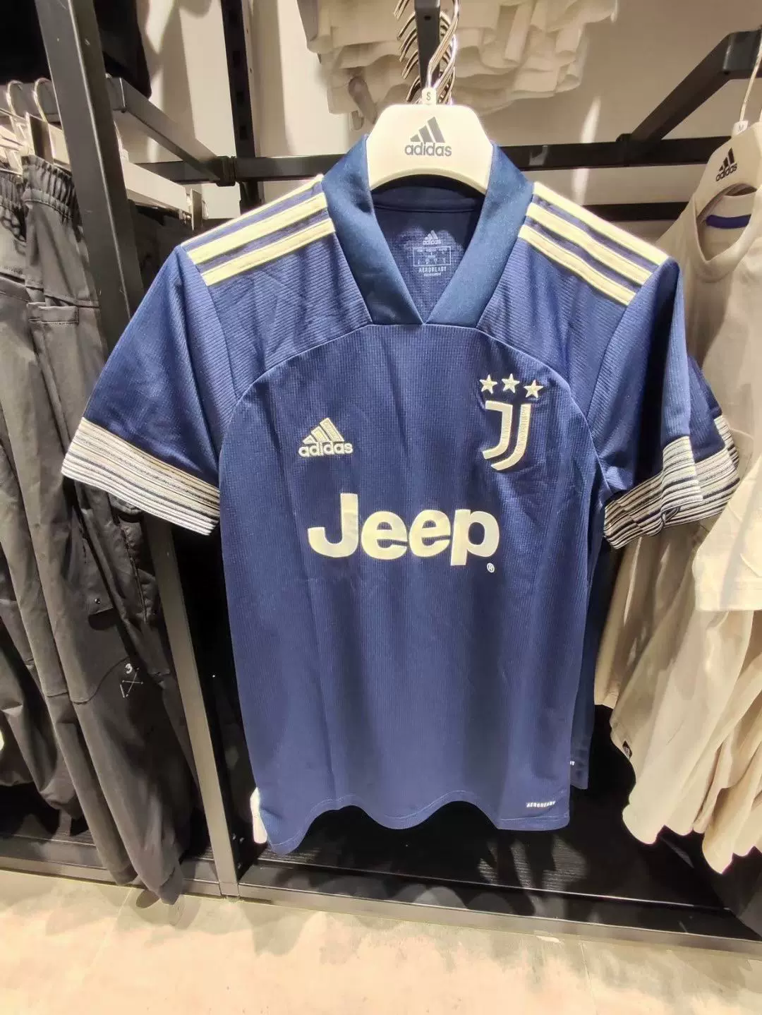 Adidas 阿迪达斯20-21尤文图斯球迷版客场球衣短袖足球服GC9087