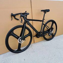 700C Road Bike, Wind-Breaking Road Bike, 21/24/27/30 Speed Disc Brake, Commuting to Work Road Bike