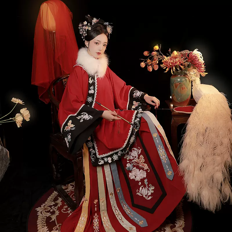 34 割引レッド系 上品 花嫁衣装は中国式の花嫁衣装を着て酒を飲むo0 ウェディング レディースレッド系 Www Mediaticos Com Do