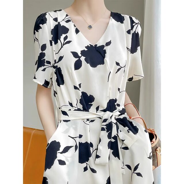 2024 new summer acetate satin V-neck short-sleeved dress for women French high-end temperament belt to slim waist