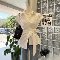 French-Style White Collared Lace-Up Waist-Cinching Shirt for Women, 2026 Summer Short-Sleeve Lace Patchwork Faux Two-Piece Slimming Top