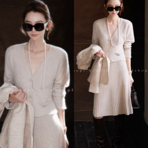 
NeedShop1 Soft and waxy light milk brown elegant Italian cashmere knitted top + skirt set