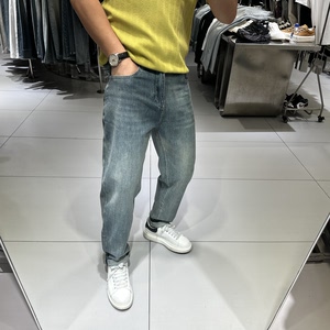
2026 Spring New Men's Jeans Slim Fit Stretch Washed Embroidered Small Foot Trousers Simple Light Luxurious Retro