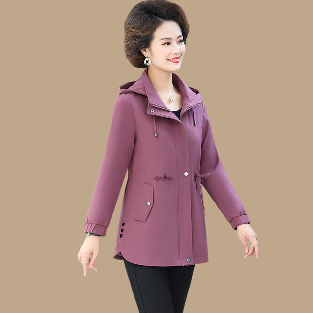 Mom Spring and Autumn Coat 2025 New Style Middle-aged and Elderly Trench Coat Women's Top Middle-aged Women's Autumn and Winter Casual Outdoor